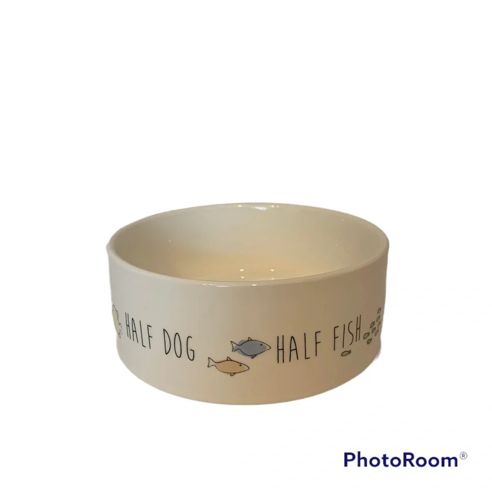 Dog Bowl 6” Round Dishwasher Microwave Safe Dish Cream Color Fish Dog Design